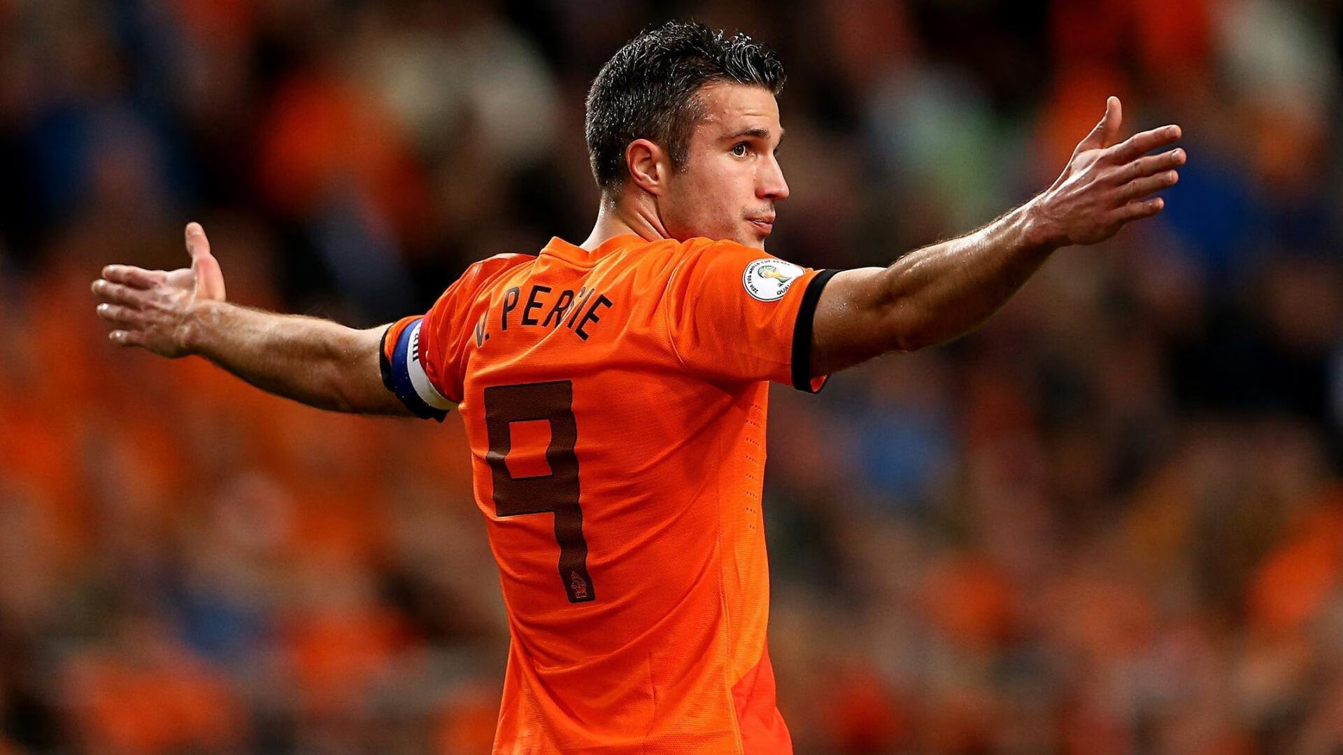 米兰体育网页版-五大联赛球队体能储备能力是否决定连续比赛表现稳定，五大联赛球队之间的嫡系关系